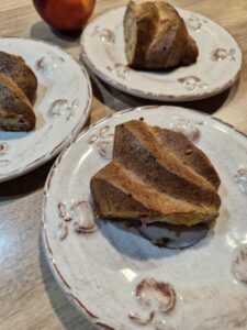 gâteau aux pêches vanillées